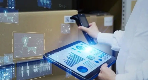 What is a warehouse management system? (Types and Advantages)