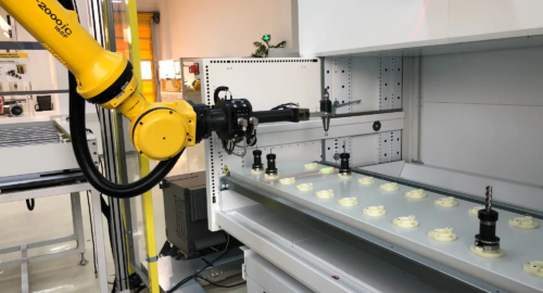 Vertical lifting containers and integrated automation