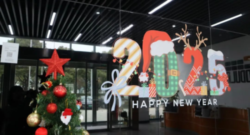 Christmas Fiesta! Modula Madness Party, Bringing Joy to the “Max”!